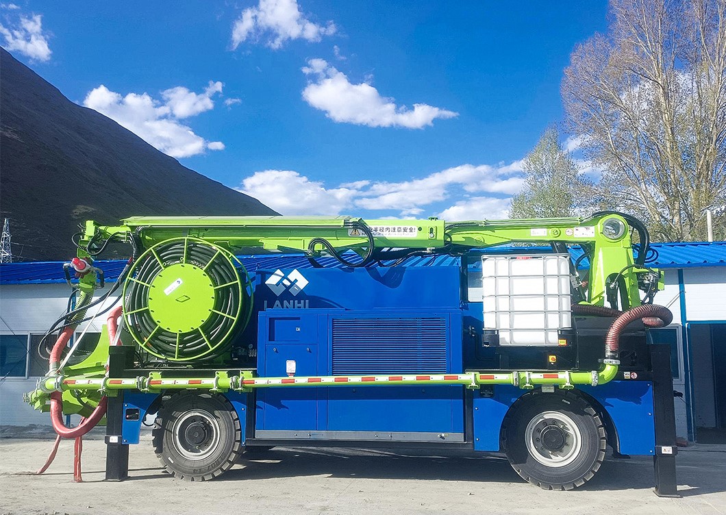 LHP40K-G輪式濕噴機械手(圖2)