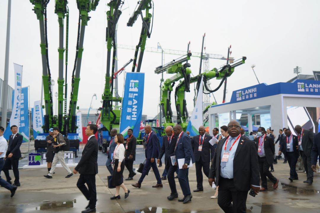 2025長沙國際工程機械展，藍海智能的四大智能產品引爆展區(圖2)