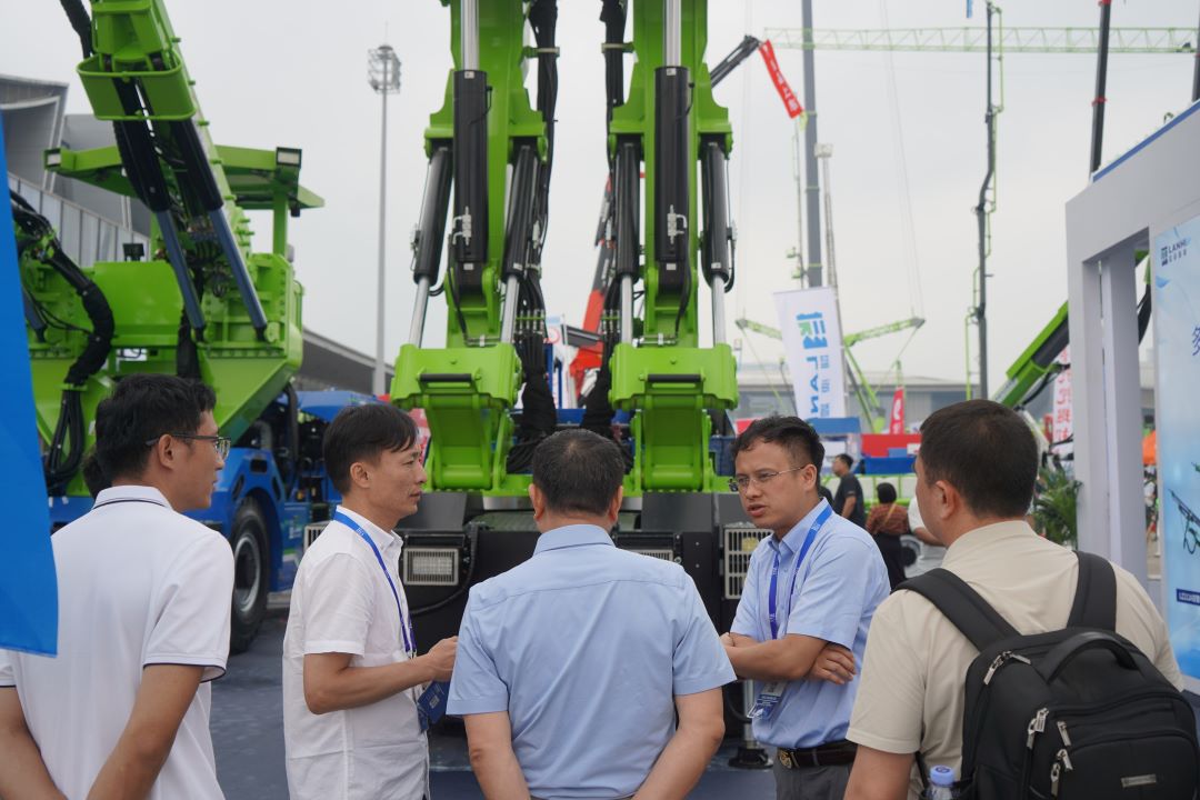 2025長沙國際工程機械展，藍海智能的四大智能產品引爆展區(圖4)